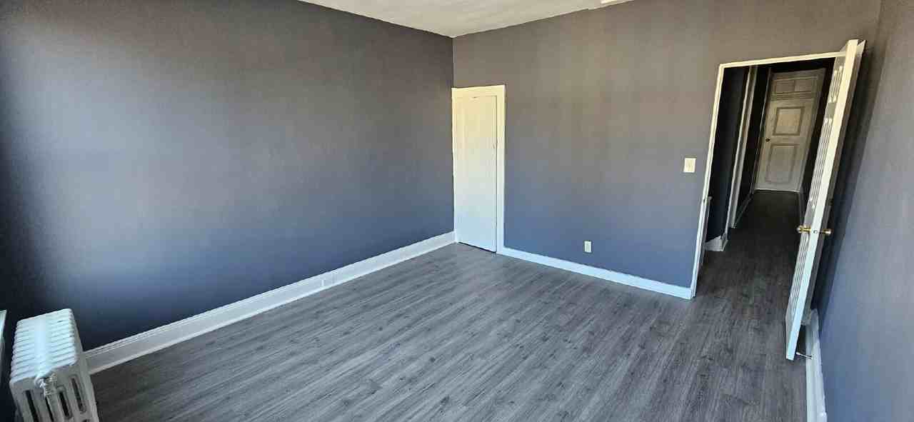 1519 N Wolfe St - Photo 4 of 7