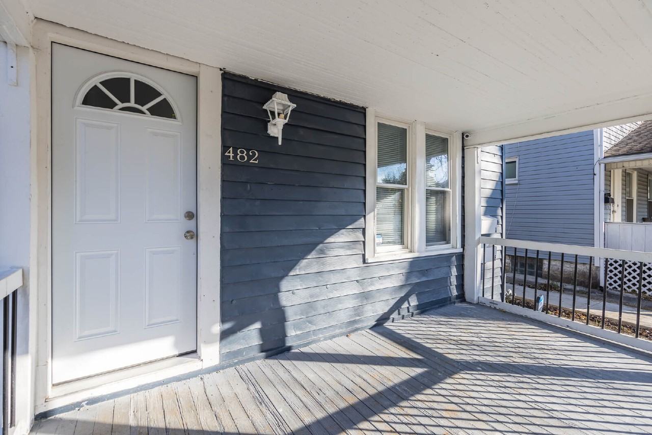 482 E Jenkins Ave - Photo 3 of 34