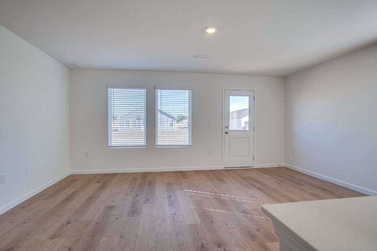 4756 Eagles Ridge Rd - Photo 3 of 21