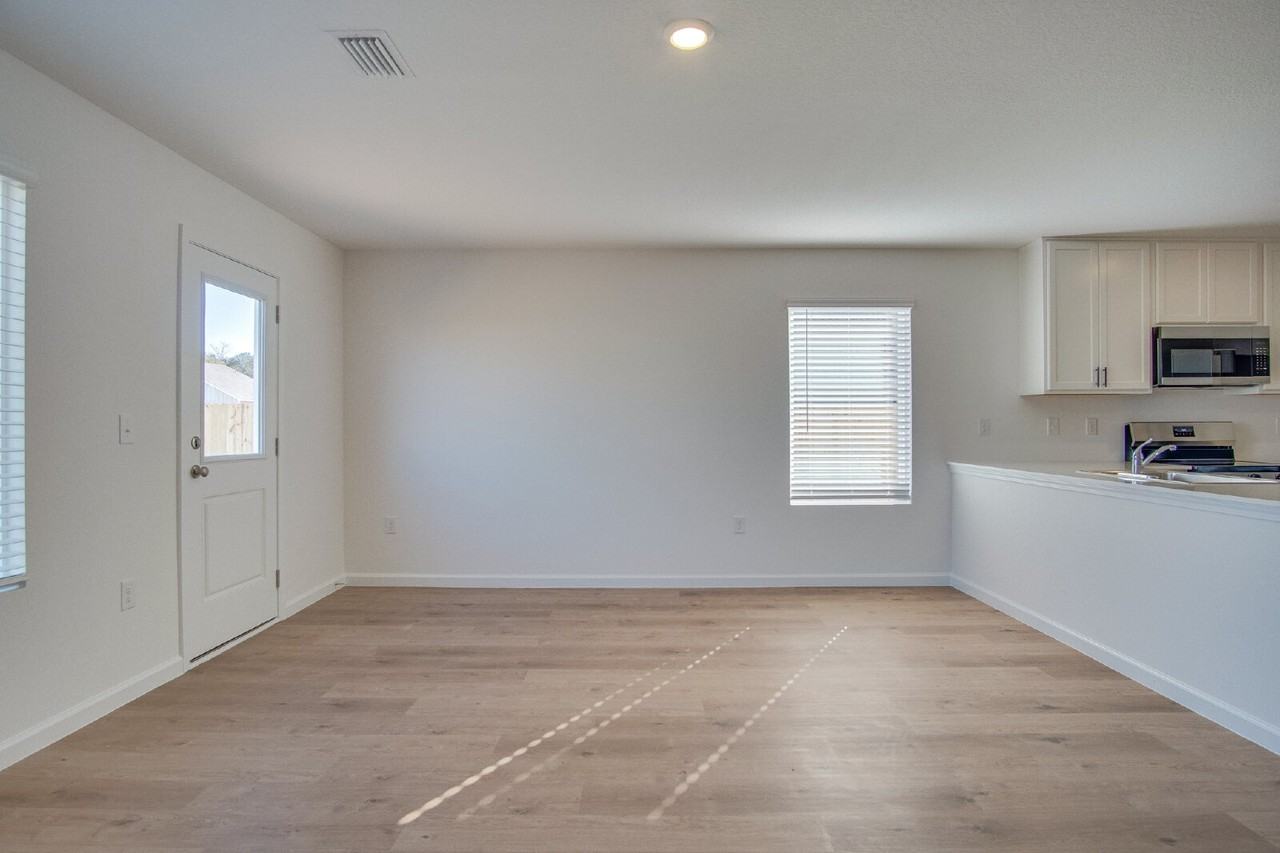 4756 Eagles Ridge Rd - Photo 4 of 21