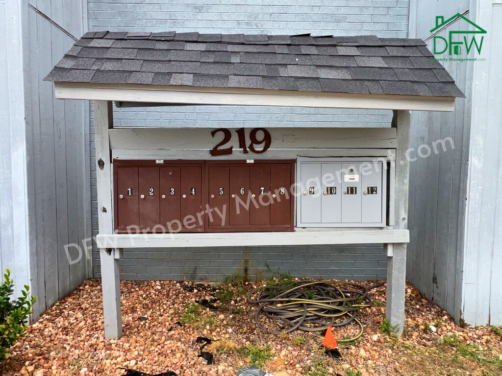 219 Fry St #12 - Photo 3 of 21