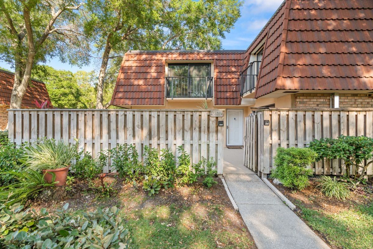 2705 5th Ct - Photo 3 of 20