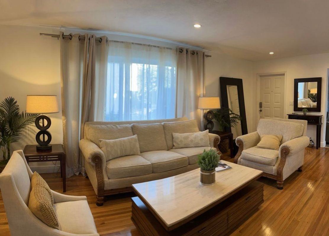 411 Alesio Ave - Photo 4 of 20