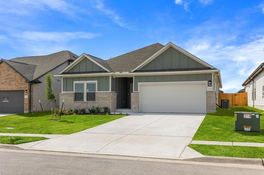 220 Lazy Lizzy Rd - Photo 2 of 22