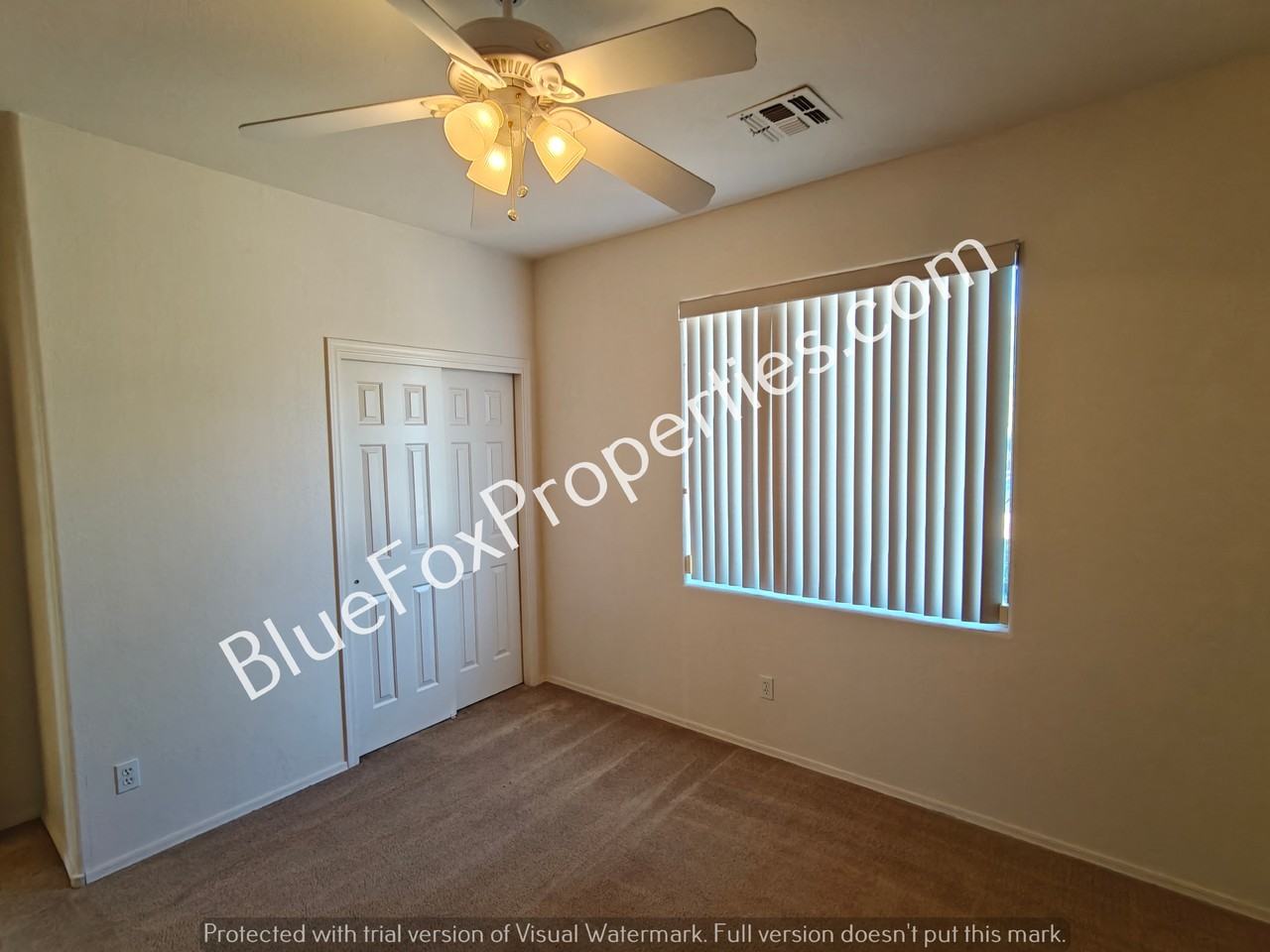 7542 S Dunbar Ct - Photo 6 of 23