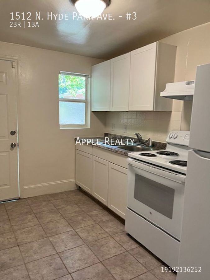 1512 N Hyde Park Ave #3 - Photo 4 of 14