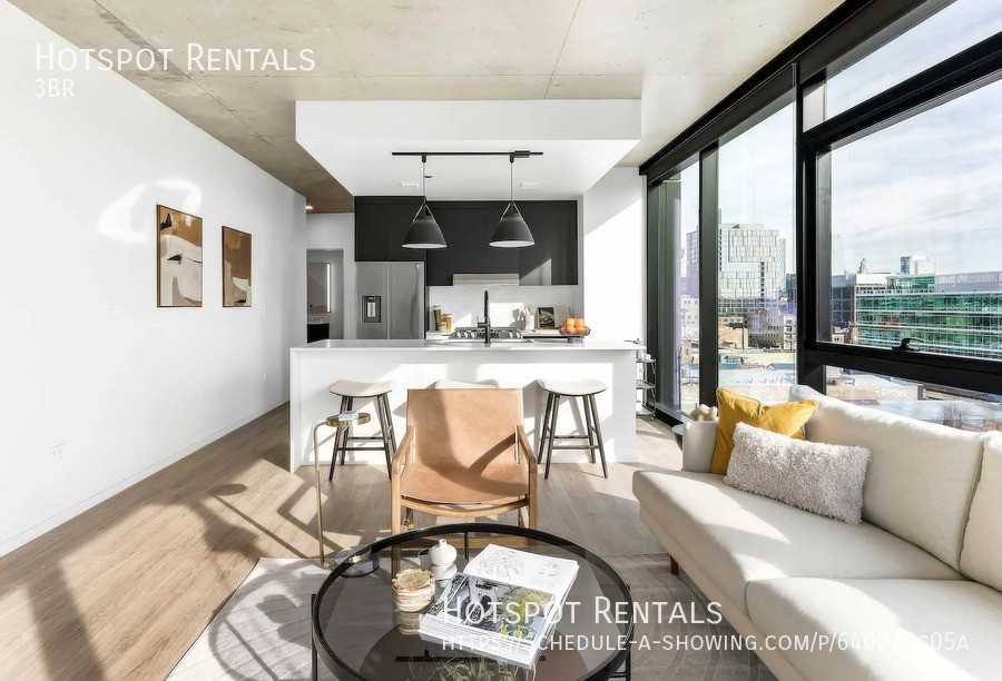 225 N Elizabeth St #3-2