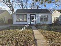 605 Sw Medford Ave - Photo 1 of 1