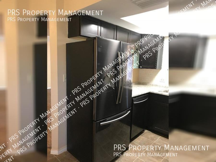 512 W Malibu Dr - Photo 7 of 12