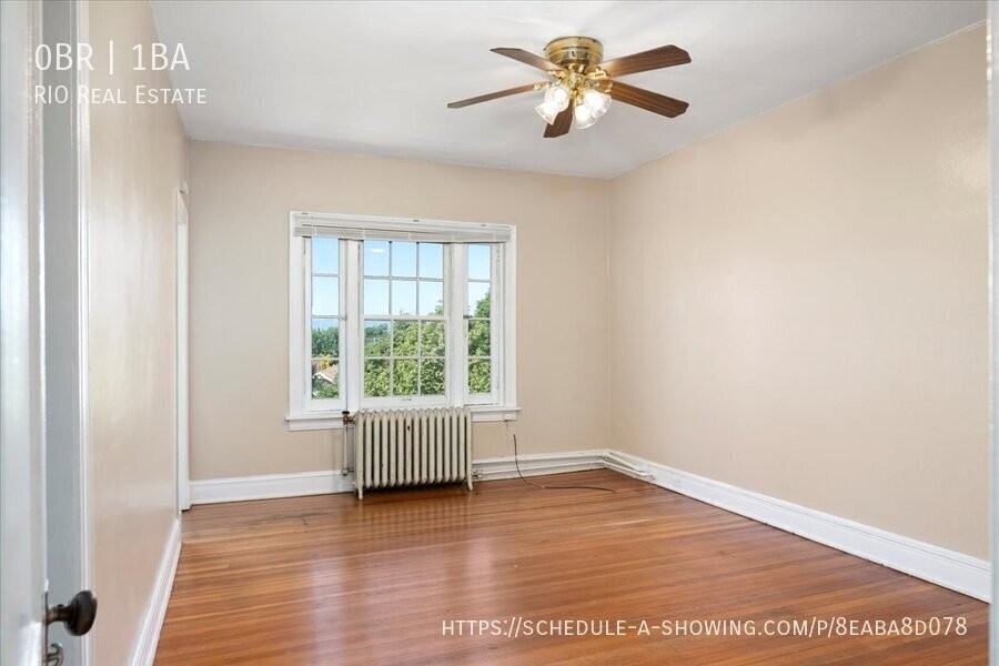 3279 Grove St #17 - Photo 6 of 15