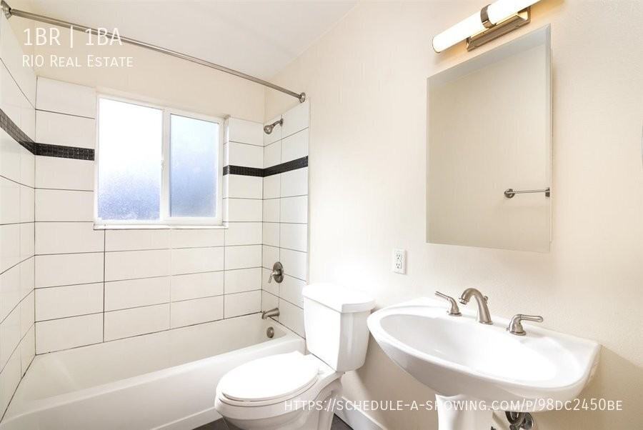 900 N Washington St #202 - Photo 5 of 6