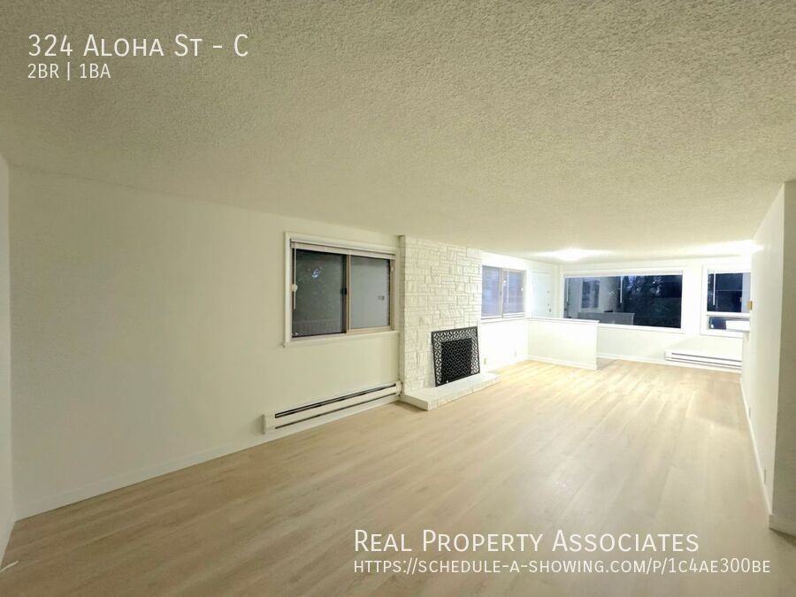 324 Aloha St #C - Photo 4 of 12