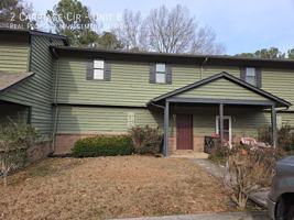 featured image of 2 Carriage Cir #B