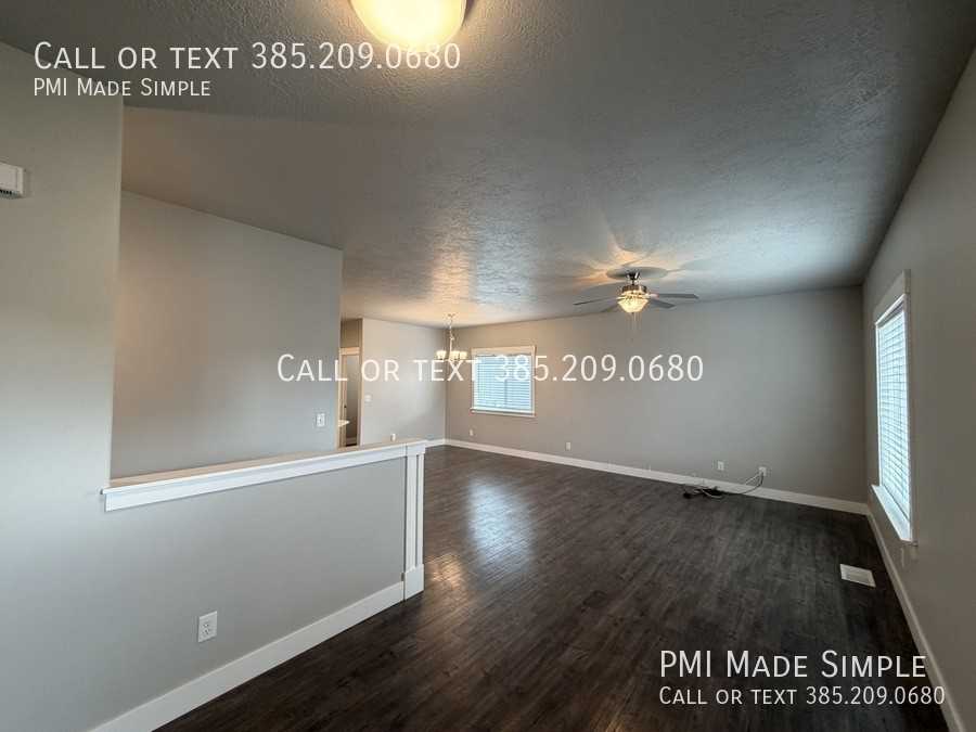 1881 E Juniper Dr - Photo 3 of 34