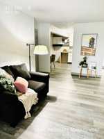 featured image of 913 Day St #8