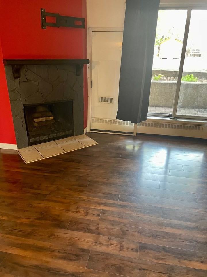 107 10421 93 Street - Photo 5 of 9