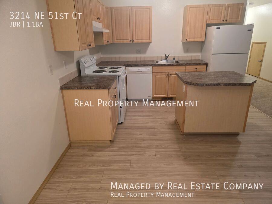 3214 Ne 51st Ct - Photo 7 of 30