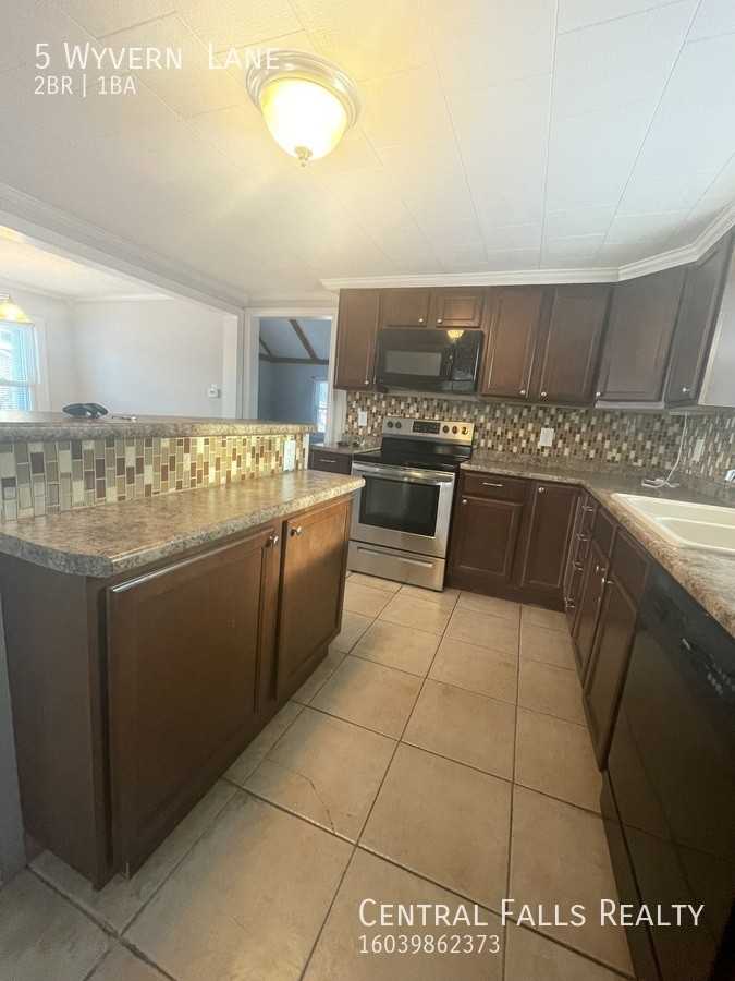 5 Wyvern Ln - Photo 7 of 10