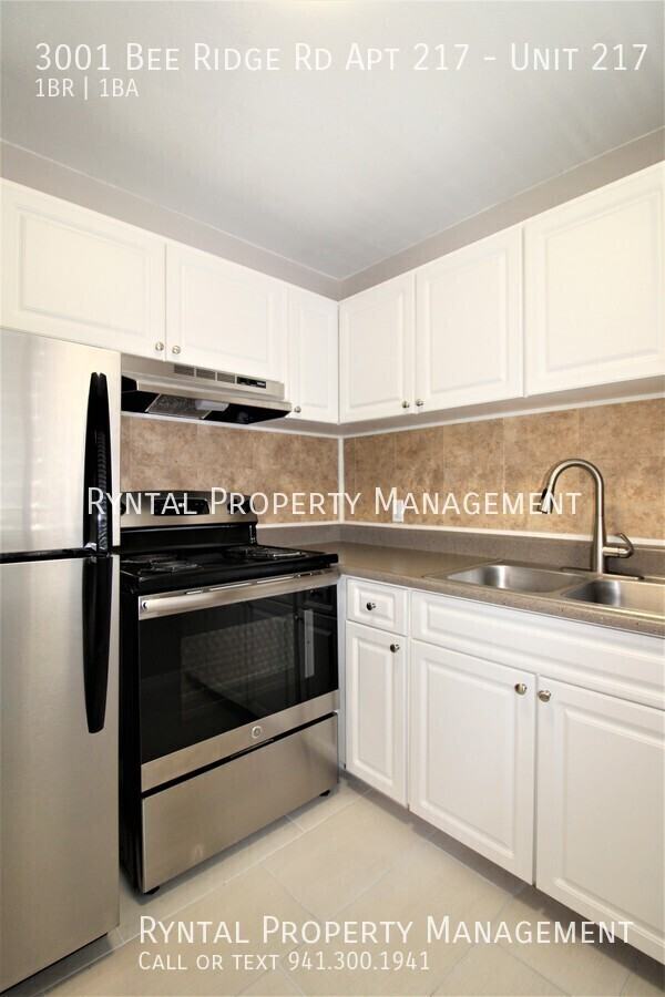 3001 Bee Ridge Rd Apt 217 #217 - Photo 2 of 18