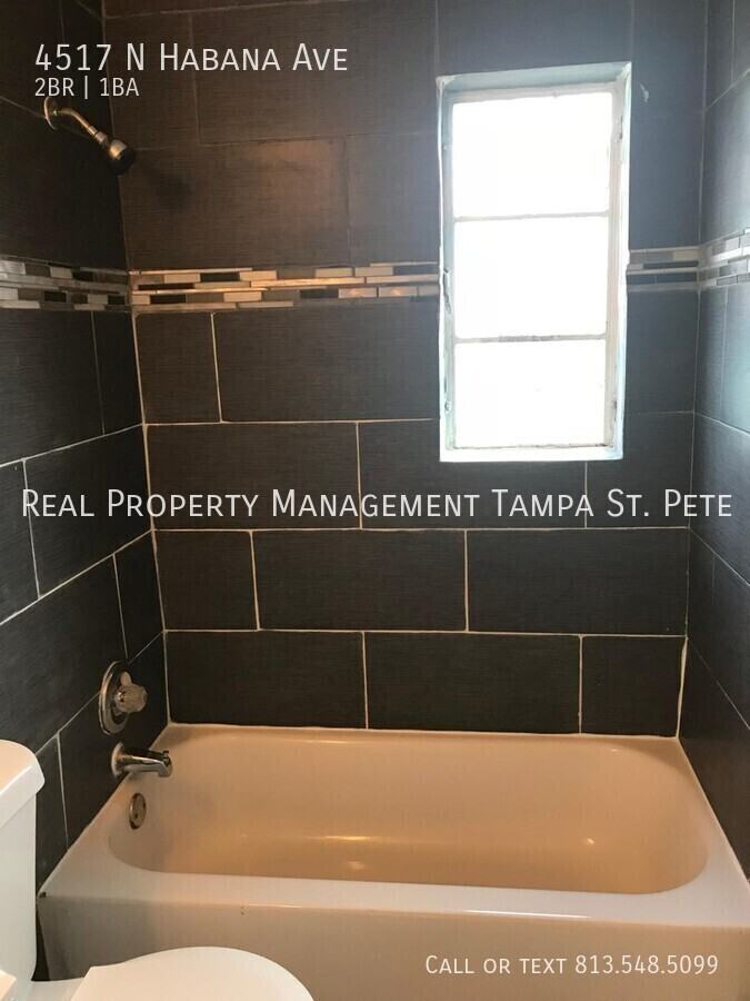 4517 N Habana Ave - Photo 5 of 23