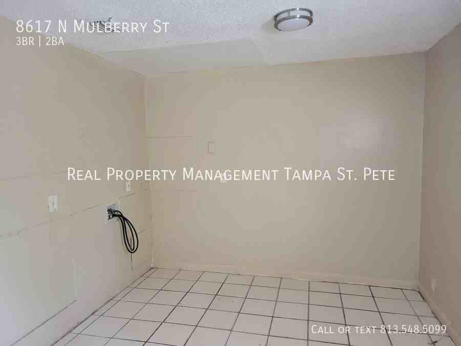 8617 N Mulberry St - Photo 5 of 31