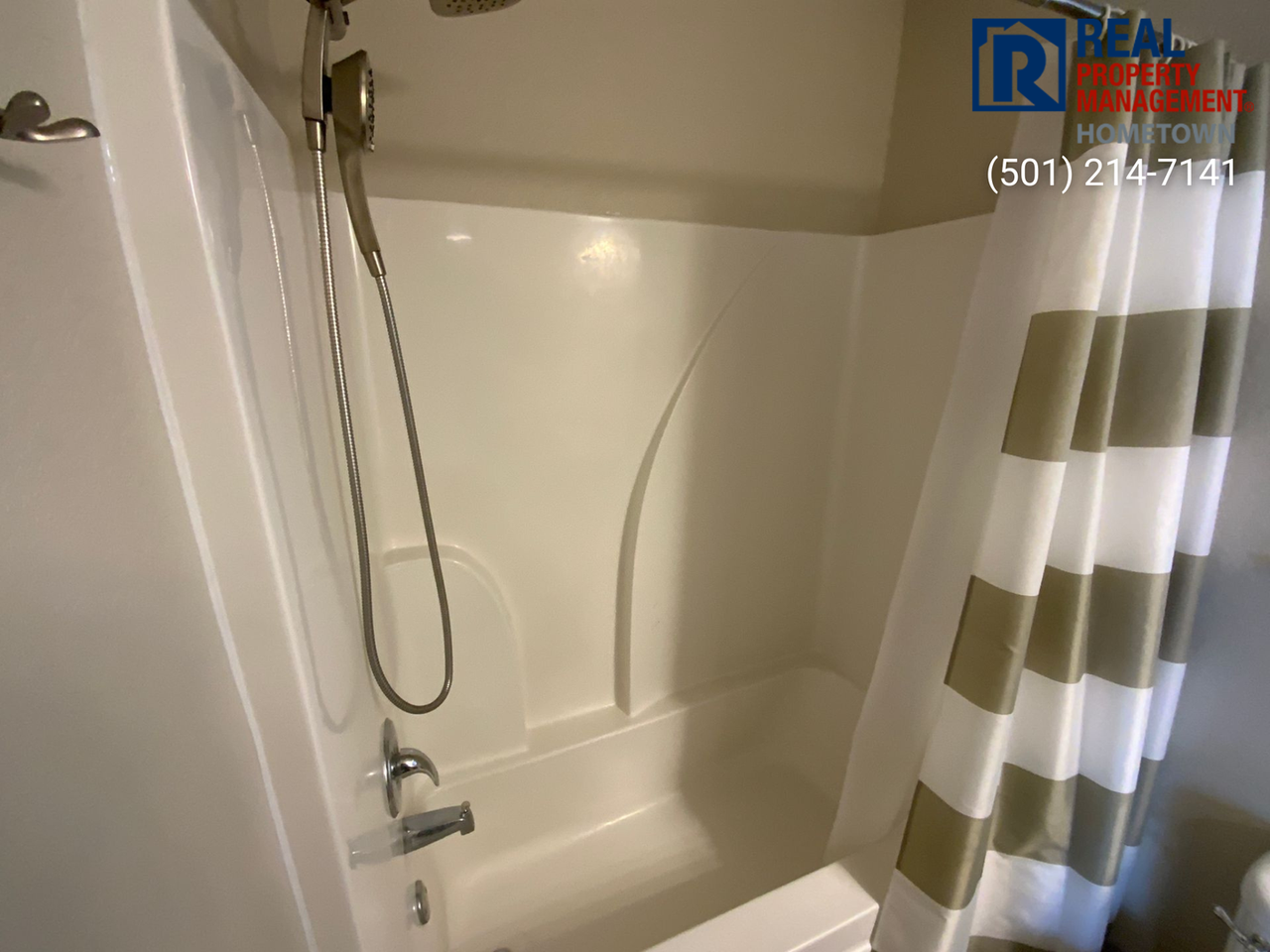 3225 Miracle Heights Cv - Photo 7 of 15