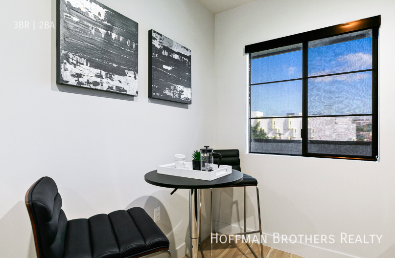 221 Lucas Ave #1 - Photo 5 of 14