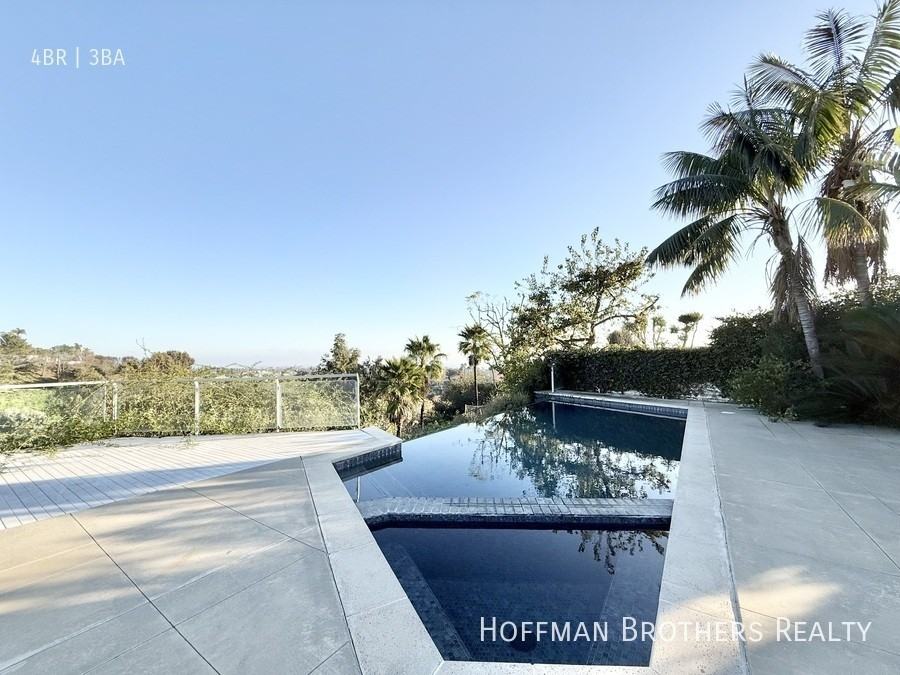 1148 Las Pulgas Rd - Photo 2 of 24