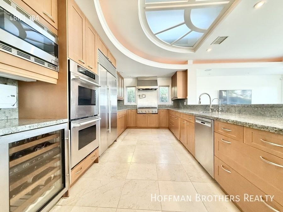 1148 Las Pulgas Rd - Photo 3 of 24