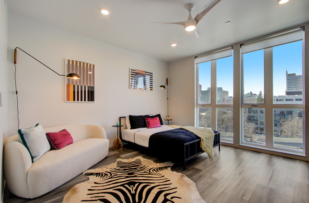 1026 17th St #815 - Photo 4 of 16