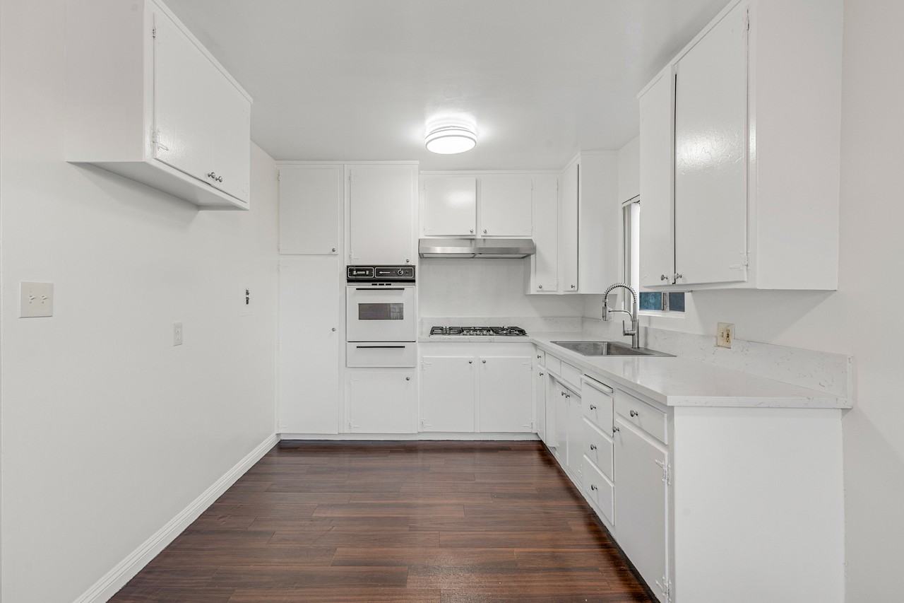 2701 S Peck Ave #4 - Photo 5 of 15