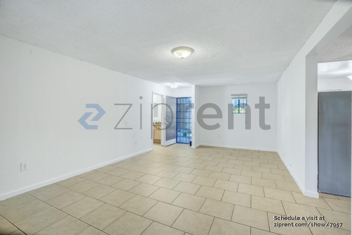 4506 Saugus Ave #5 - Photo 2 of 17