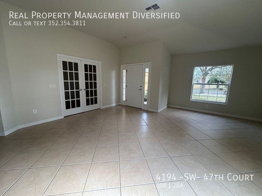 4194 Sw 47th Ct - Photo 4 of 31