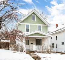 featured image of 510 N 11th Ave E