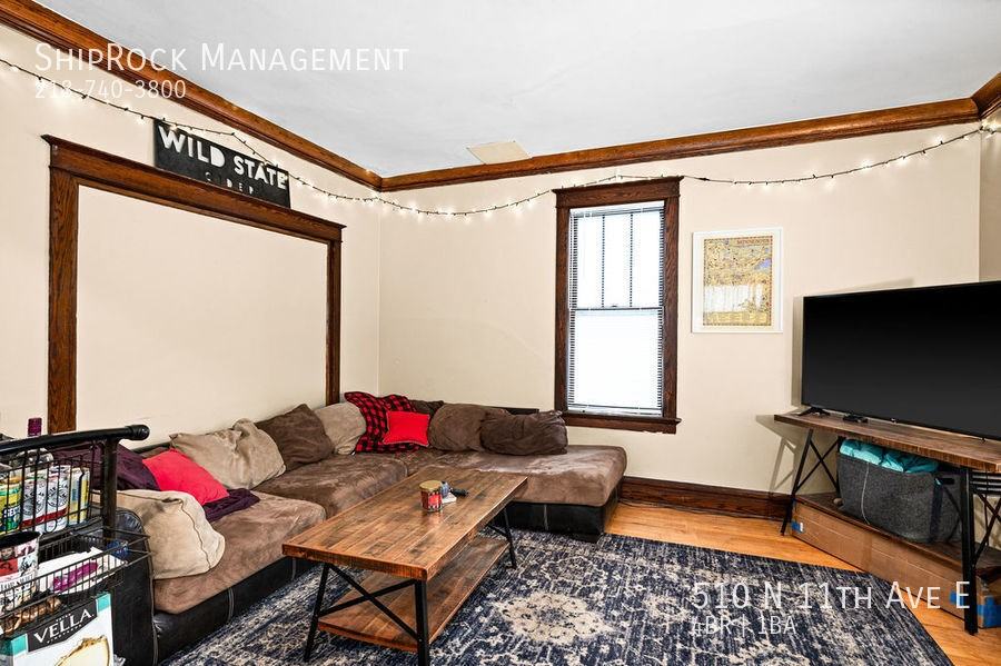 510 N 11th Ave E - Photo 2 of 15