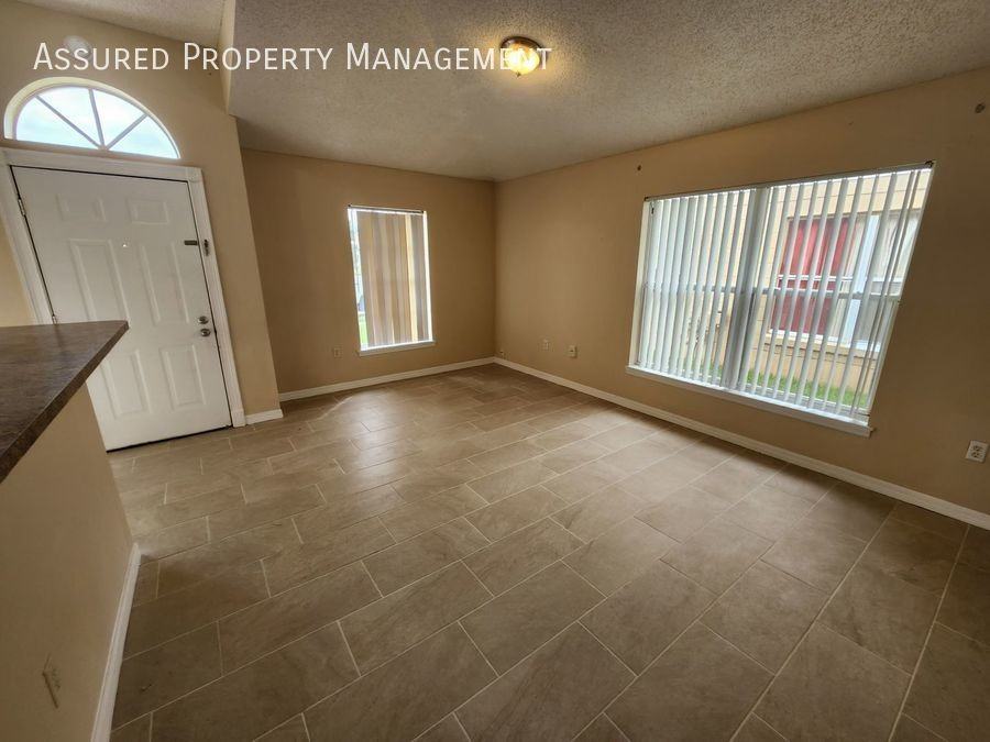 6913 Long Needle Ct - Photo 5 of 11