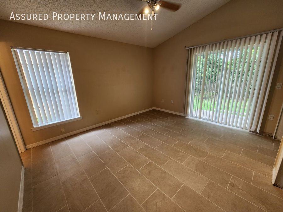 6913 Long Needle Ct - Photo 6 of 11