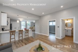 236 West Ave N #1 - Photo 1 of 1