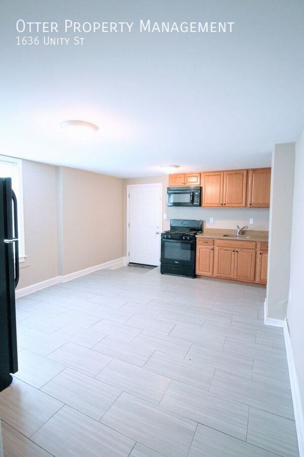 1636 Unity St - Photo 7 of 18