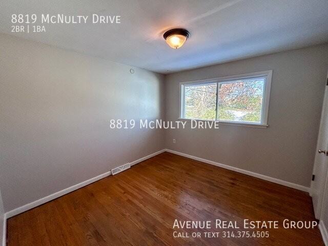 8819 Mcnulty Dr - Photo 5 of 7