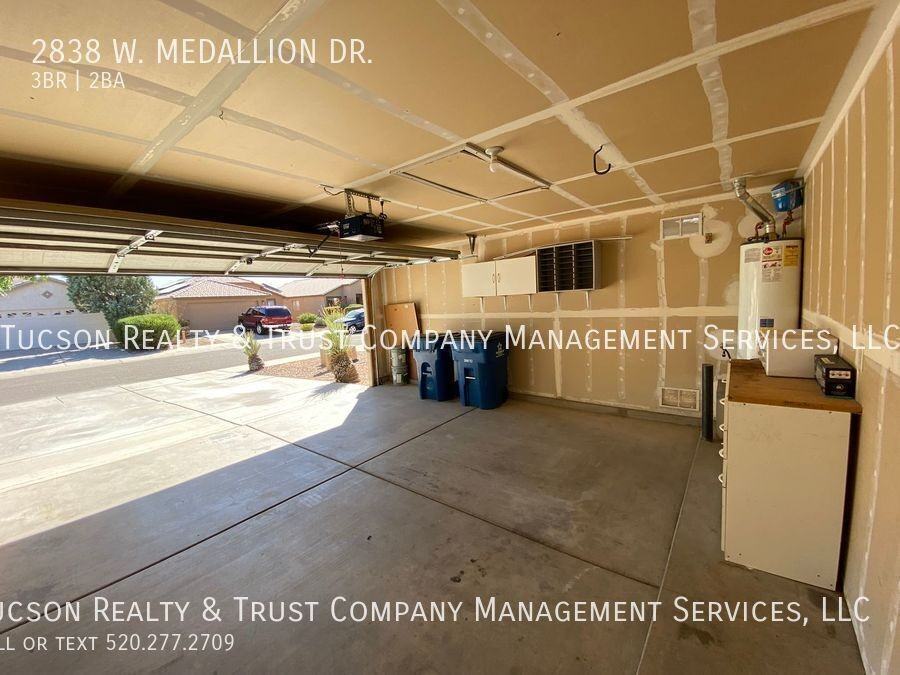 2838 W Medallion Dr - Photo 7 of 17