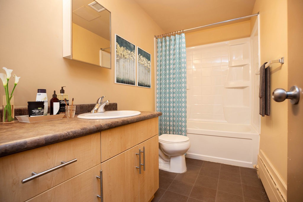 Lanark Gardens - Photo 7 of 7