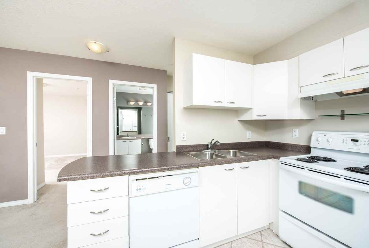 Holyrood Boulevard - Photo 4 of 50