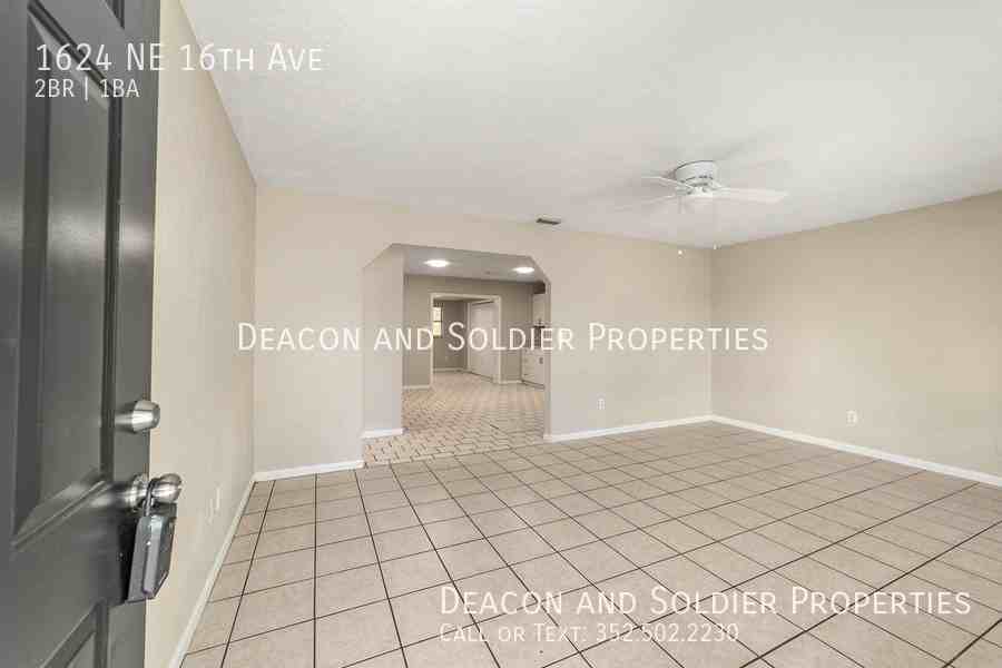 1624 Ne 16th Ave - Photo 3 of 43