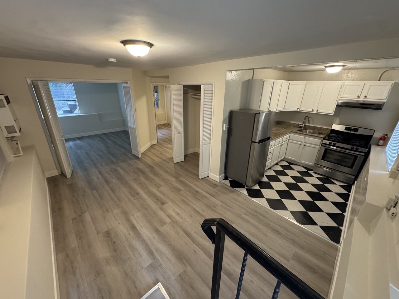 2156 Market St #D - Photo 2 of 9