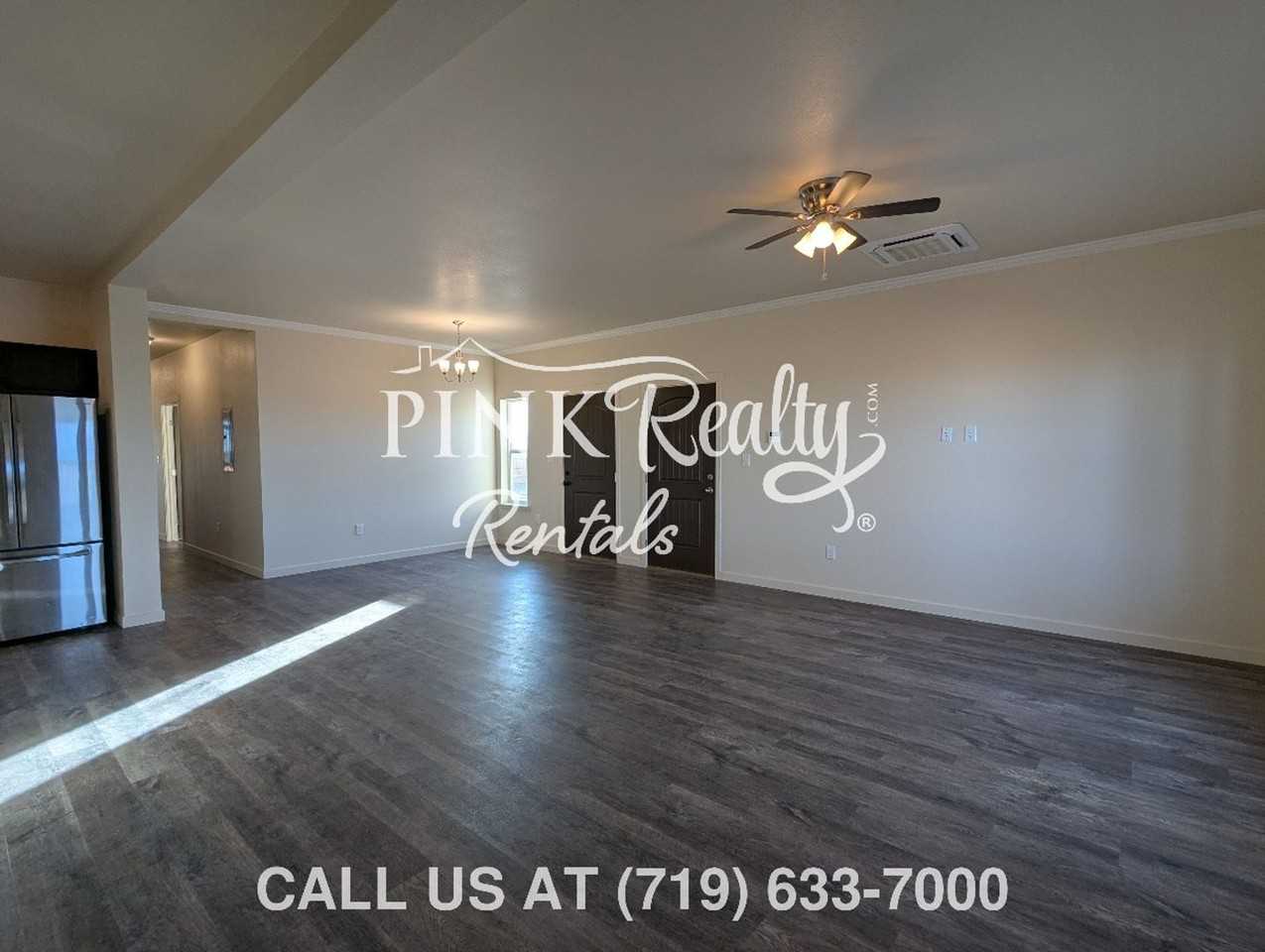 1672 E Purcell Blvd - Photo 5 of 37