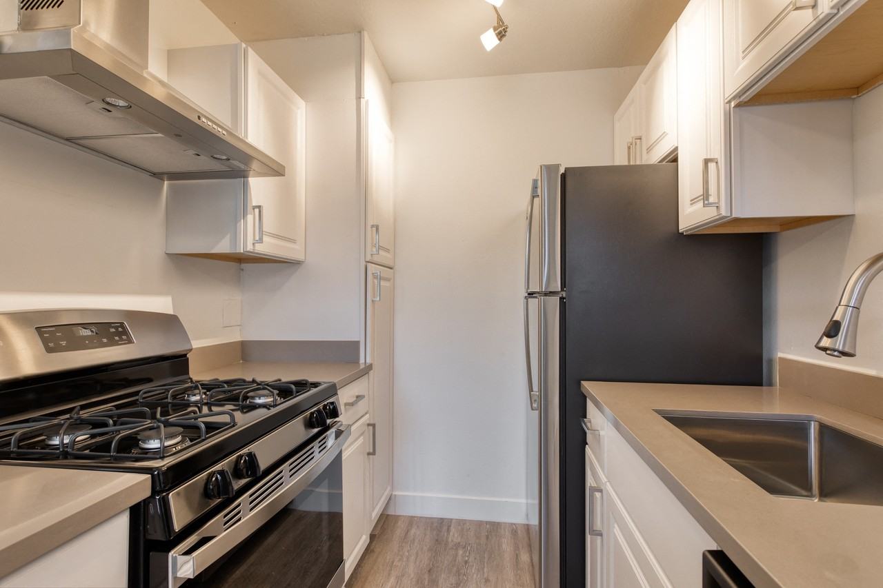 Soji by Trion Living - Photo 6 of 26