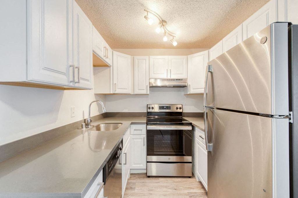 Fenix 424 by Trion Living - Photo 2 of 24