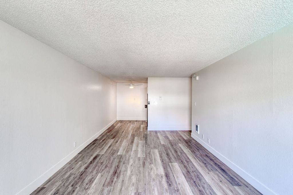 Fenix 424 by Trion Living - Photo 5 of 24