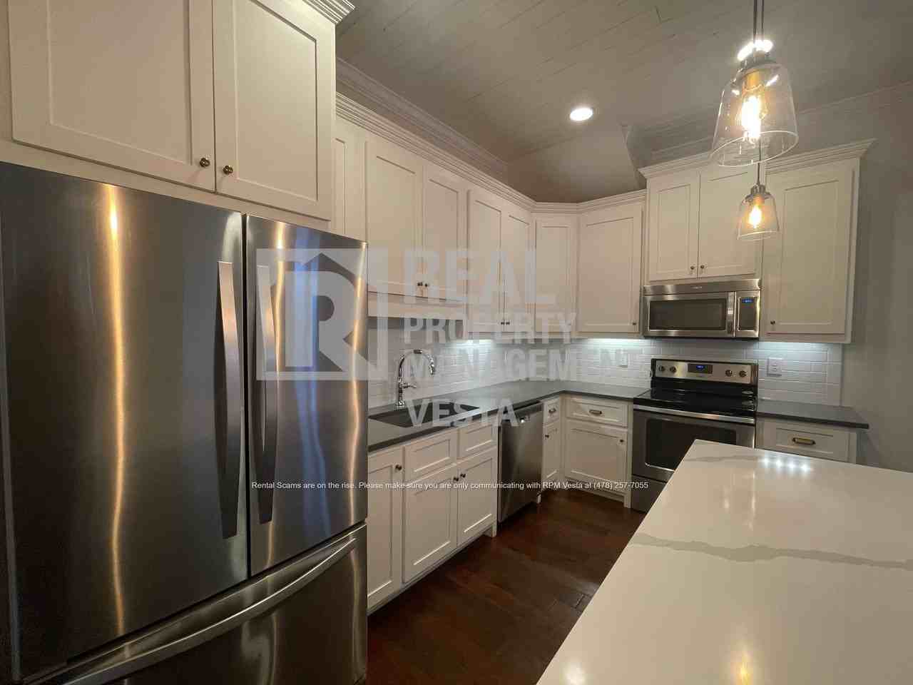 435 New St - Photo 5 of 24